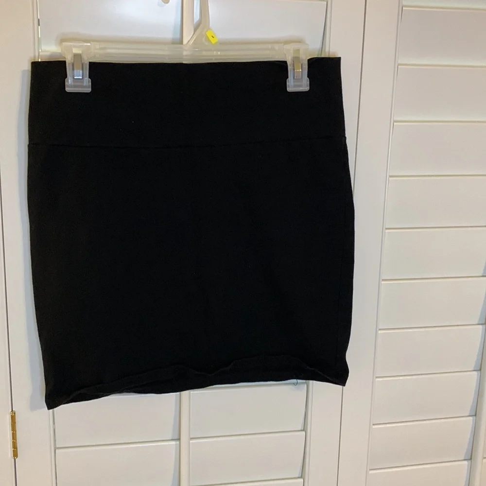 Charlotte Russe bodycon black stretchy cotton miniskirt size large - Picture 2 of 10